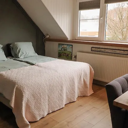 بيت للعطل Zee-en-zo نوردفيك